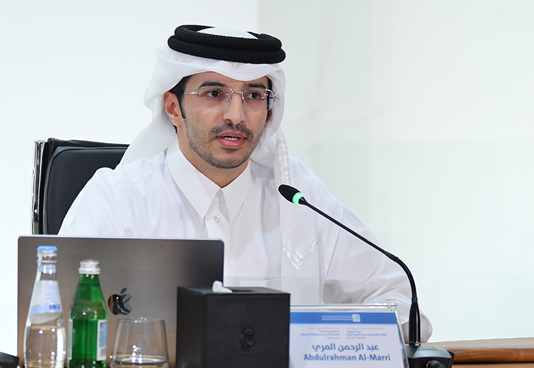 عبدالرحمن المري - الغترة في حكم العقال: حدود بنية الكتابة التاريخية عن قطر