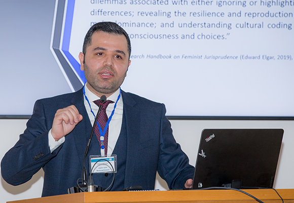 Muhanad Seloom: YPG Female Fighters: Ideology or Tactic?