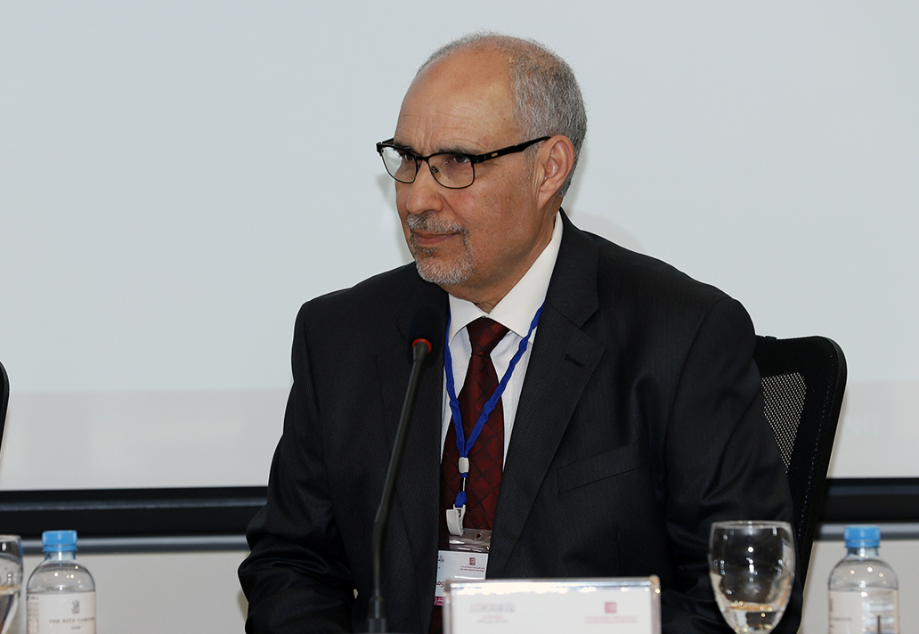 Mohsen Toumi: Creating meaning in qualitative approaches: An introduction to a critique of the positivist paradigm