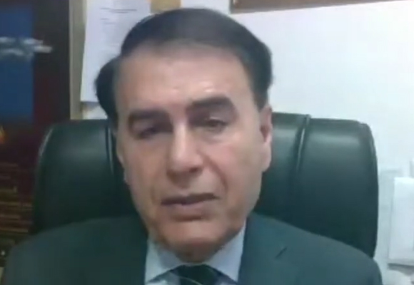 هوشانغ حسن ياري، أستاذ ورئيس قسم العلوم السياسية في جامعة السلطان قابوس في سلطنة عُمان