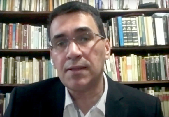 عقيل عباس: الانتخابات العراقية: ما الذي تعنيه؟ وما الذي يميزها من الانتخابات السابقة؟