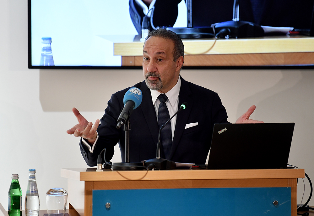 مهران كامرافا: الكلمة الافتتاحية