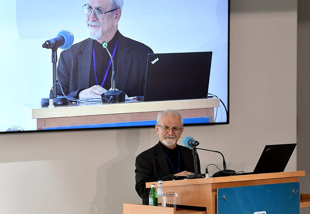 سيّد محمد كاظم سجاد بور: إطار مفاهيمي لفهم تفاعل إيران مع الشرق