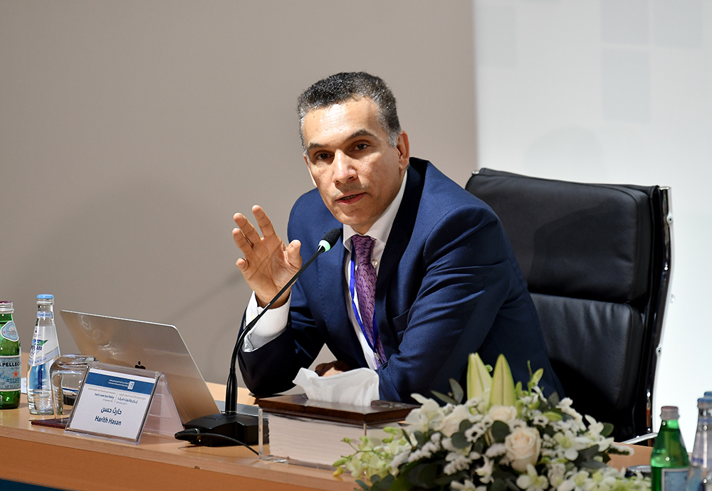 حارث حسن: "التطلع شرقًا" في العراق: التأثير الإيراني والبديل الصيني