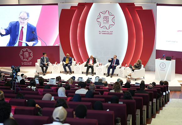 عشر سنوات من الريادة والتميّز: معهد الدوحة للدراسات العليا يحتفي بمسيرته الأكاديمية والمعرفية