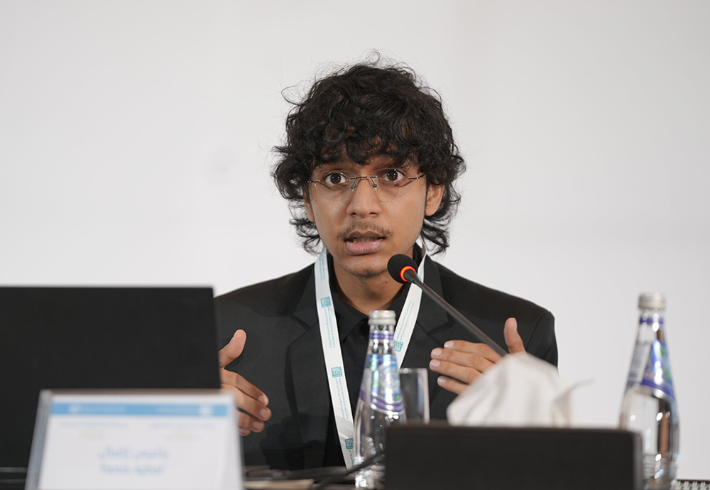 Yanis Iqbal